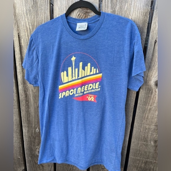 Women's Space Needle T-Shirt Blue Logo Solid L Crew Seattle Cut Sleeve Tourism - Picture 4 of 11